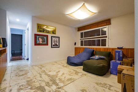 Apartamento à venda com 155m², 3 quartos e 1 vagaSala de TV