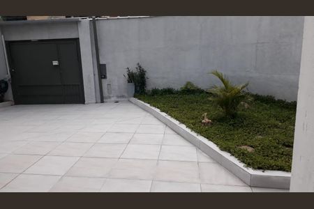 Casa à venda com 197m², 3 quartos e 7 vagas