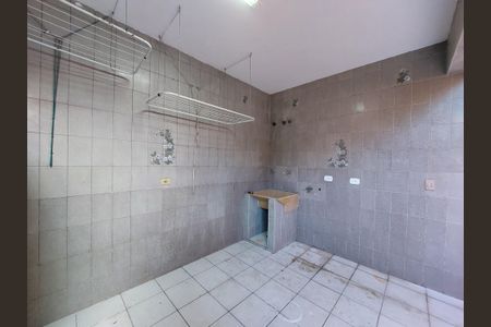 Casa à venda com 225m², 4 quartos e 2 vagas Casa à venda com 225m², 4 quartos e 2 vagasÁrea de Serviço