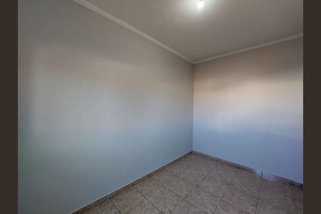 Casa à venda com 225m², 4 quartos e 2 vagas Casa à venda com 225m², 4 quartos e 2 vagasQuarto 3