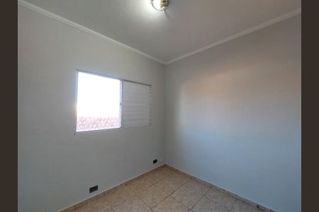 Casa à venda com 225m², 4 quartos e 2 vagas Casa à venda com 225m², 4 quartos e 2 vagasQuarto 2