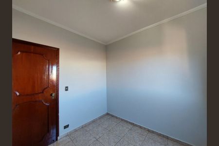 Casa à venda com 225m², 4 quartos e 2 vagas Casa à venda com 225m², 4 quartos e 2 vagasQuarto 2