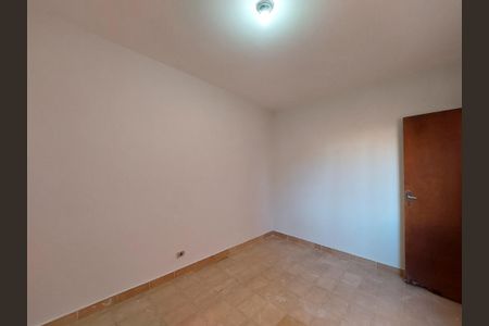 Casa à venda com 225m², 4 quartos e 2 vagas Casa à venda com 225m², 4 quartos e 2 vagasEdícula