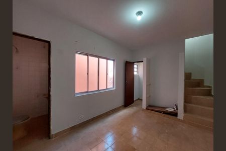 Casa à venda com 225m², 4 quartos e 2 vagas Casa à venda com 225m², 4 quartos e 2 vagasEdícula