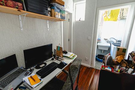 Apartamento à venda com 350m², 5 quartos e 2 vagas Apartamento à venda com 350m², 5 quartos e 2 vagasQuarto 4