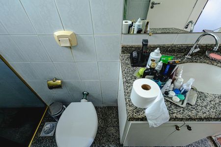 Apartamento à venda com 350m², 5 quartos e 2 vagas Apartamento à venda com 350m², 5 quartos e 2 vagasBanheiro 3