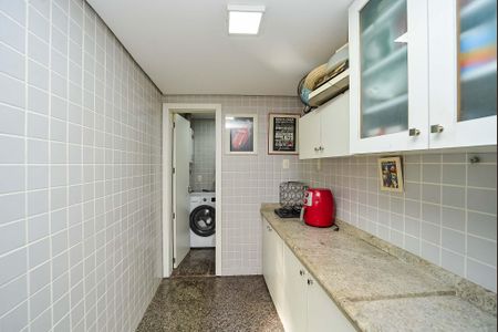 Apartamento à venda com 78m², 2 quartos e 1 vagaÁrea de Serviço