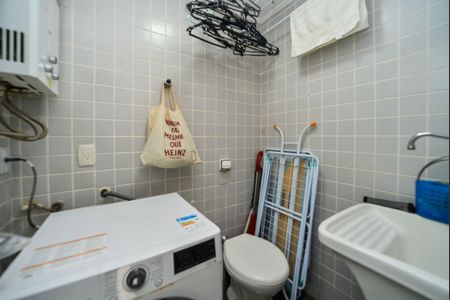 Apartamento à venda com 78m², 2 quartos e 1 vagaÁrea de Serviço