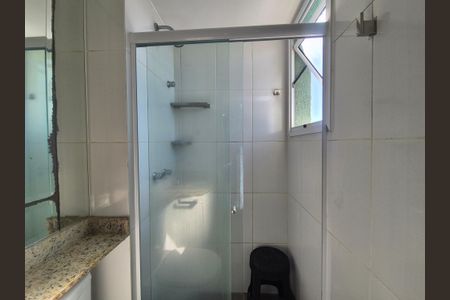 Apartamento à venda com 95m², 3 quartos e 2 vagas Apartamento à venda com 95m², 3 quartos e 2 vagasBanheiro da Suíte
