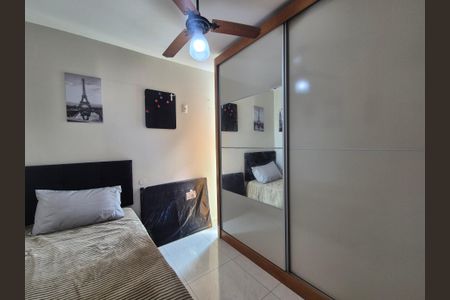 Apartamento à venda com 95m², 3 quartos e 2 vagas Apartamento à venda com 95m², 3 quartos e 2 vagasQuarto 2