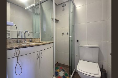 Apartamento à venda com 95m², 3 quartos e 2 vagas Apartamento à venda com 95m², 3 quartos e 2 vagasBanheiro social