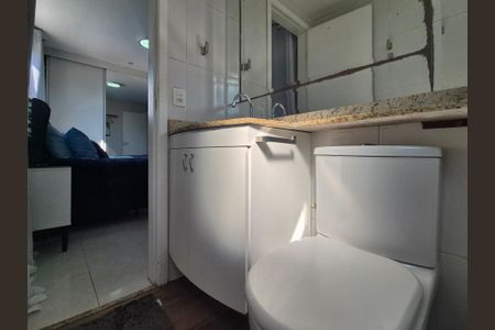 Apartamento à venda com 95m², 3 quartos e 2 vagas Apartamento à venda com 95m², 3 quartos e 2 vagasBanheiro da Suíte