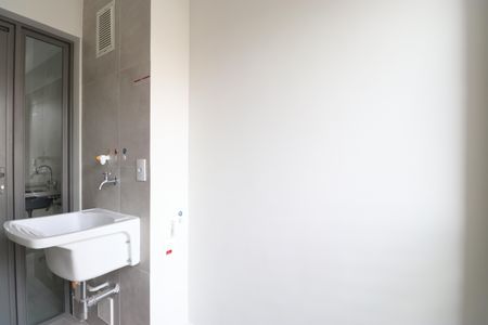 Apartamento à venda com 70m², 2 quartos e 1 vagaÁrea de Serviço