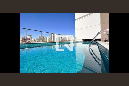 Apartamento à venda com 70m², 2 quartos e 1 vaga Apartamento à venda com 70m², 2 quartos e 1 vagaÁrea comum - Piscina