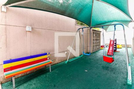 Apartamento para alugar com 120m², 3 quartos e 3 vagas Apartamento para alugar com 120m², 3 quartos e 3 vagasÁrea comum - Playground