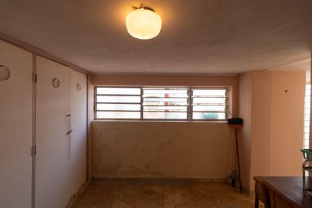 Casa à venda com 237m², 3 quartos e 4 vagasQuarto de Serviço