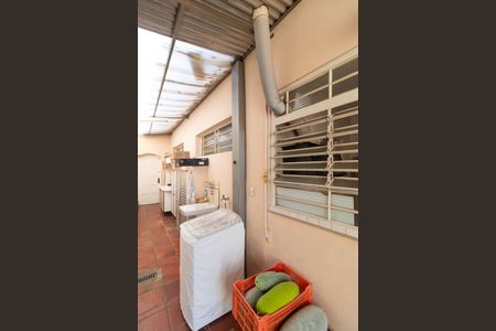 Casa à venda com 237m², 3 quartos e 4 vagasÁrea de Serviço