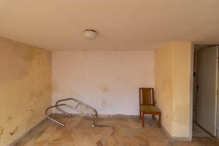 Casa à venda com 237m², 3 quartos e 4 vagasPorão