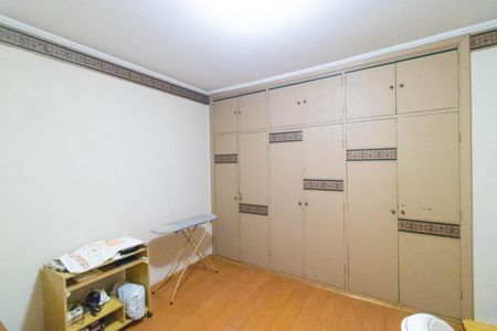 Casa à venda com 237m², 3 quartos e 4 vagasQuarto 1