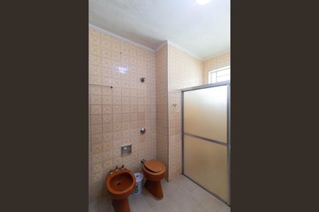 Casa à venda com 237m², 3 quartos e 4 vagasBanheiro