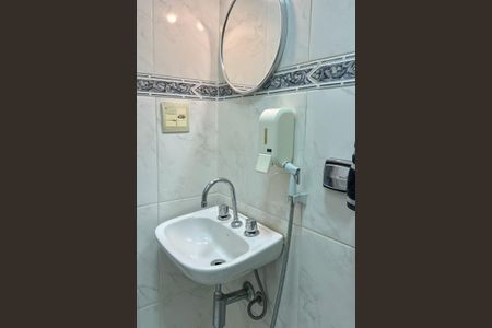 Apartamento à venda com 155m², 3 quartos e 1 vaga Apartamento à venda com 155m², 3 quartos e 1 vagaBanheiro