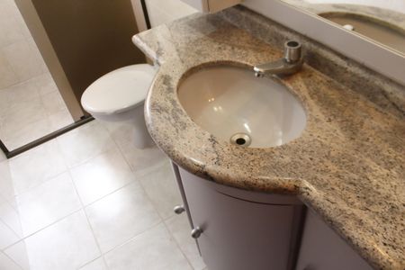 Casa à venda com 216m², 3 quartos e 4 vagasBanheiro Social