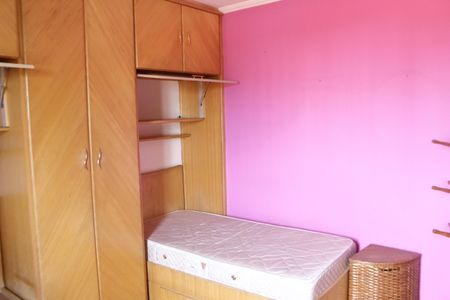 Casa à venda com 216m², 3 quartos e 4 vagasQuarto 2