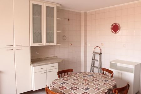 Casa à venda com 216m², 3 quartos e 4 vagasCozinha