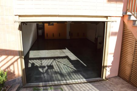 Casa à venda com 216m², 3 quartos e 4 vagasÁrea comum