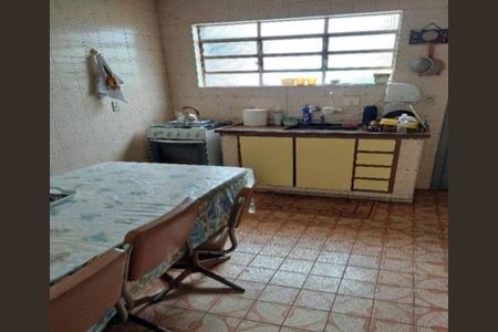 Casa à venda com 72m², 2 quartos e 2 vagas Casa à venda com 72m², 2 quartos e 2 vagasFoto 06