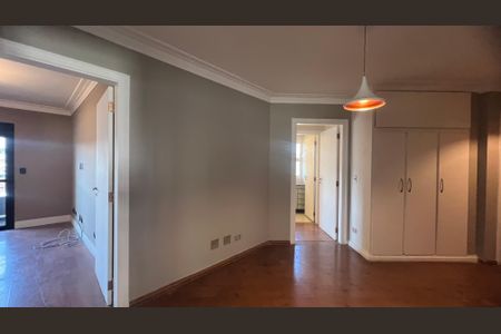 Apartamento à venda com 279m², 4 quartos e 4 vagas Apartamento à venda com 279m², 4 quartos e 4 vagasSala 3