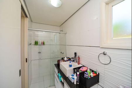 Casa à venda com 240m², 3 quartos e 2 vagas Casa à venda com 240m², 3 quartos e 2 vagasBanheiro da Suíte