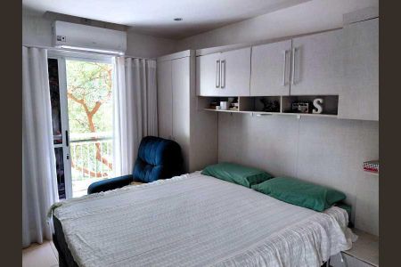 Casa de condomínio à venda com 126m², 5 quartos e 3 vagas