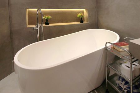 Apartamento à venda com 275m², 4 quartos e 3 vagasBanheira da Suite 1