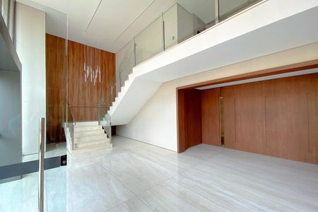 Apartamento à venda com 275m², 4 quartos e 3 vagas Apartamento à venda com 275m², 4 quartos e 3 vagasÁrea comum