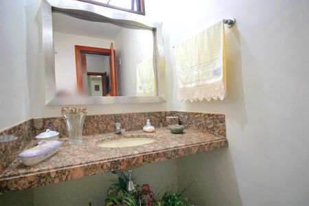 Apartamento à venda com 275m², 4 quartos e 3 vagasLavabo