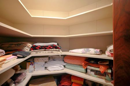 Apartamento à venda com 275m², 4 quartos e 3 vagasRouparia