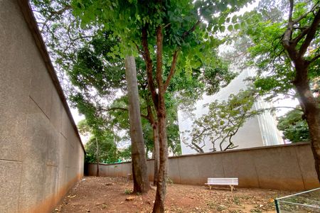 Apartamento à venda com 275m², 4 quartos e 3 vagas Apartamento à venda com 275m², 4 quartos e 3 vagasÁrea comum