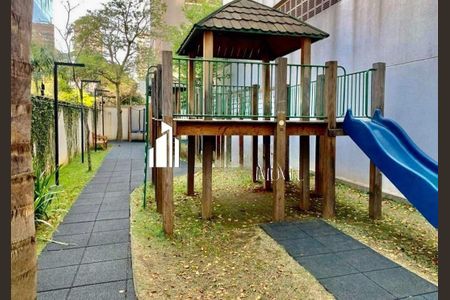 Apartamento à venda com 190m², 4 quartos e 3 vagas