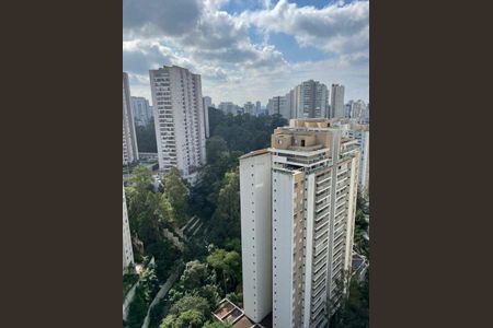 Apartamento à venda com 142m², 4 quartos e 2 vagas