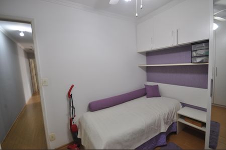 Casa à venda com 100m², 3 quartos e 2 vagasQuarto 2