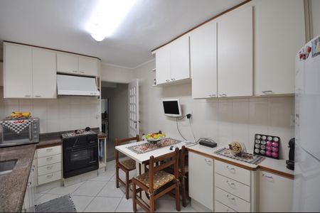 Casa à venda com 100m², 3 quartos e 2 vagasCozinha