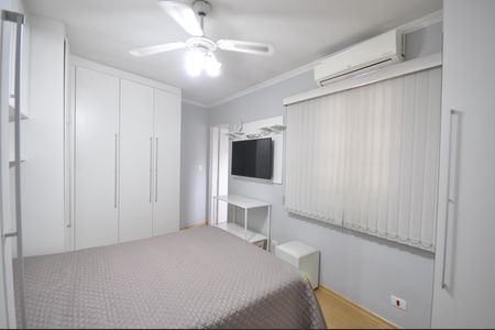 Casa à venda com 100m², 3 quartos e 2 vagasQuarto Suíte