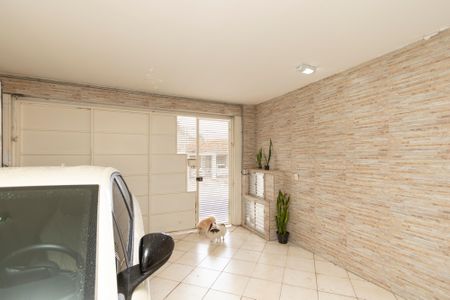 Casa à venda com 154m², 3 quartos e 2 vagas Casa à venda com 154m², 3 quartos e 2 vagasGaragem