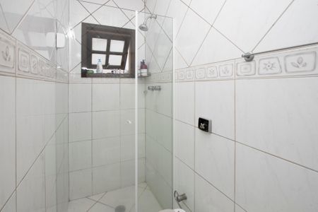 Casa à venda com 154m², 3 quartos e 2 vagas Casa à venda com 154m², 3 quartos e 2 vagasBanheiro da Suíte 2