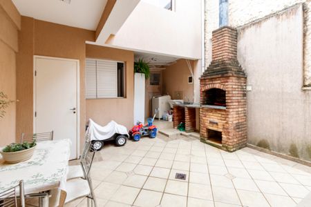 Casa à venda com 154m², 3 quartos e 2 vagas Casa à venda com 154m², 3 quartos e 2 vagasQuintal