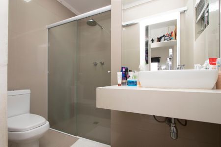 Casa à venda com 154m², 3 quartos e 2 vagas Casa à venda com 154m², 3 quartos e 2 vagasBanheiro da Suíte 1