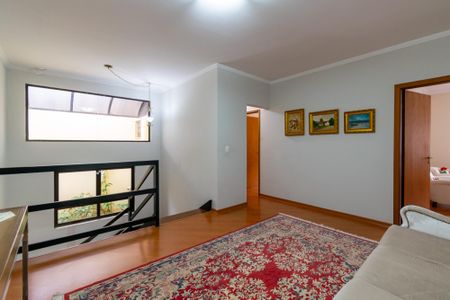 Casa à venda com 298m², 4 quartos e 3 vagasHall dos Dormitórios