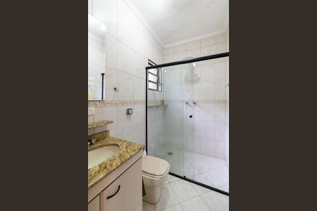 Casa à venda com 298m², 4 quartos e 3 vagasBanheiro Social