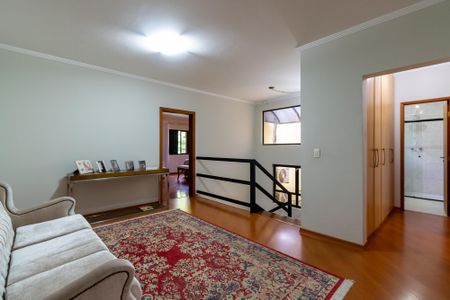 Casa à venda com 298m², 4 quartos e 3 vagasHall dos Dormitórios